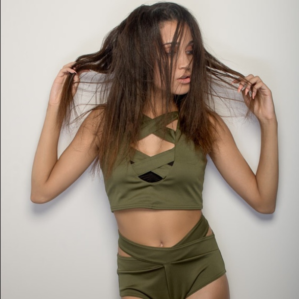 Green bandage top
